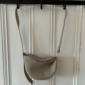 Elegant Gray Leather Shoulder Bag